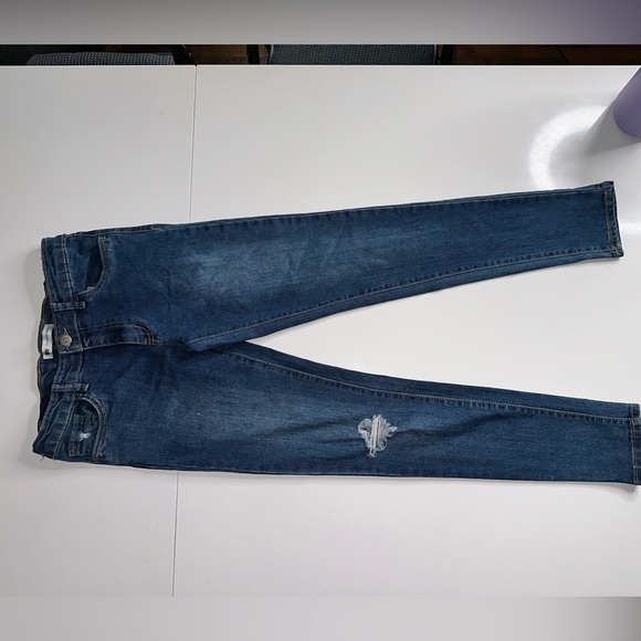 Levi’s 710 Super Skinny Jeans - Picture 8 of 8